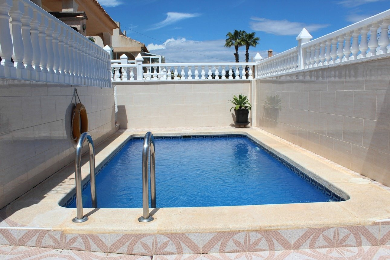 Villa in Urbanizacion los Balcones - view 1