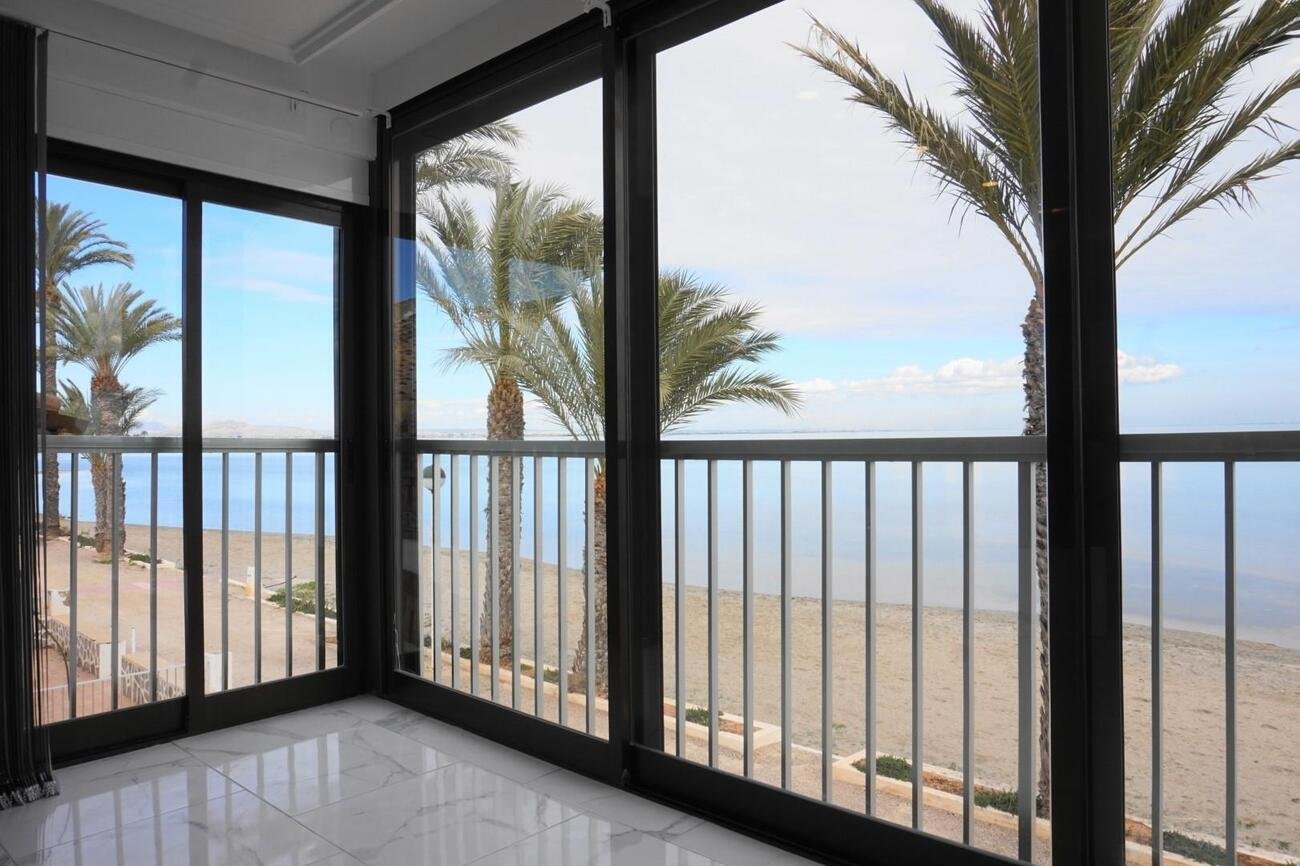 Apartment in Los Urrutias - view 1