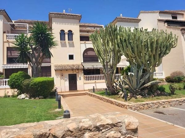 Apartment in Los Alcazares - view 1