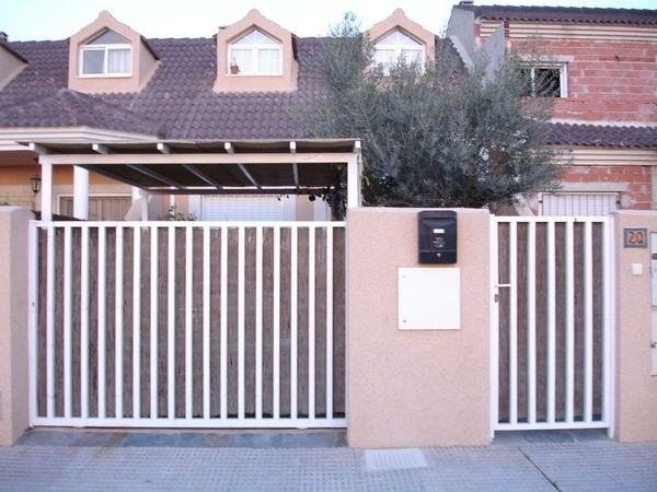 House in Torre-Pacheco - view 1