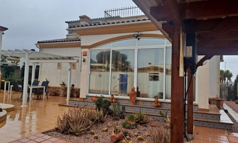 Villa in Hondon de las Nieves - view 1