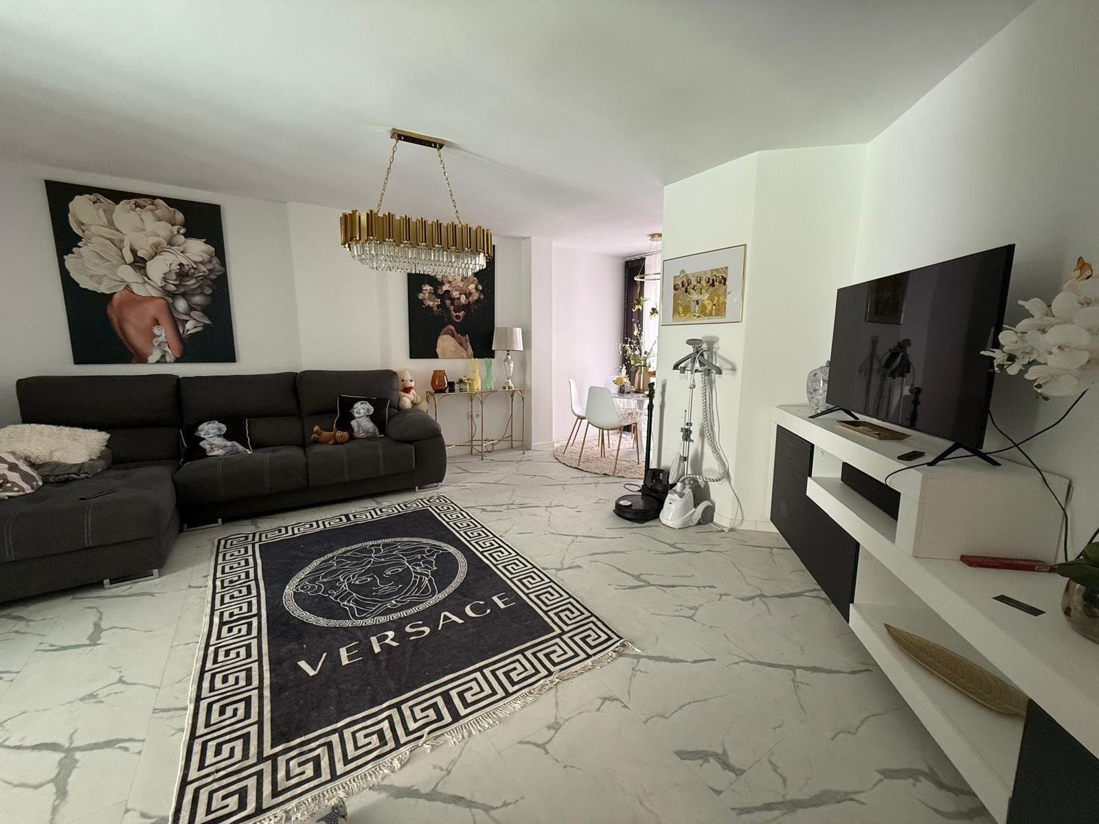 Apartment in Alicante - view 1