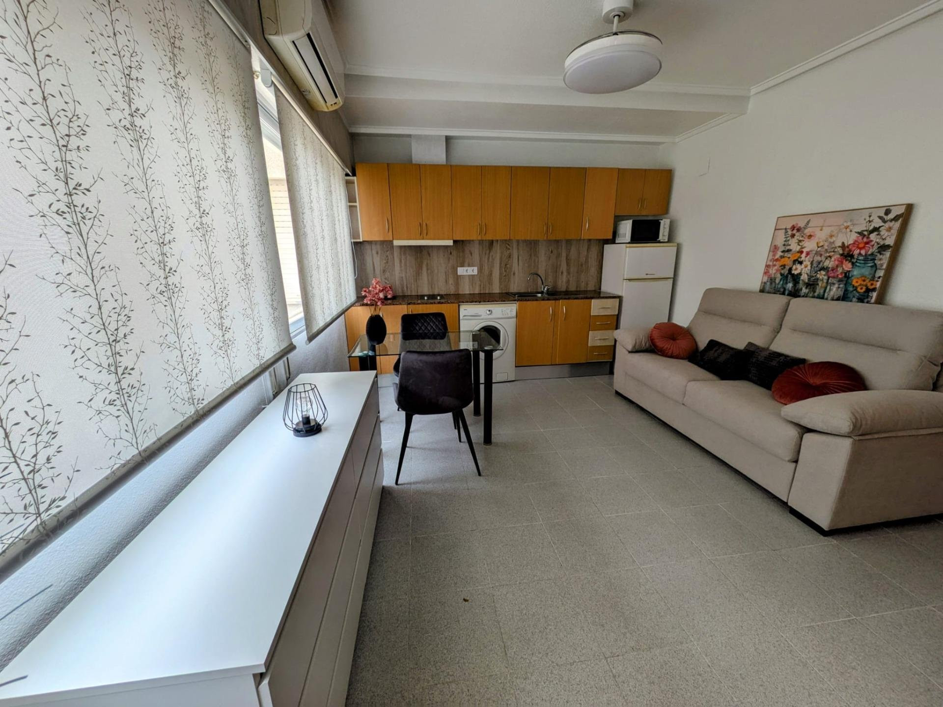 Apartment in Torrevieja - view 1