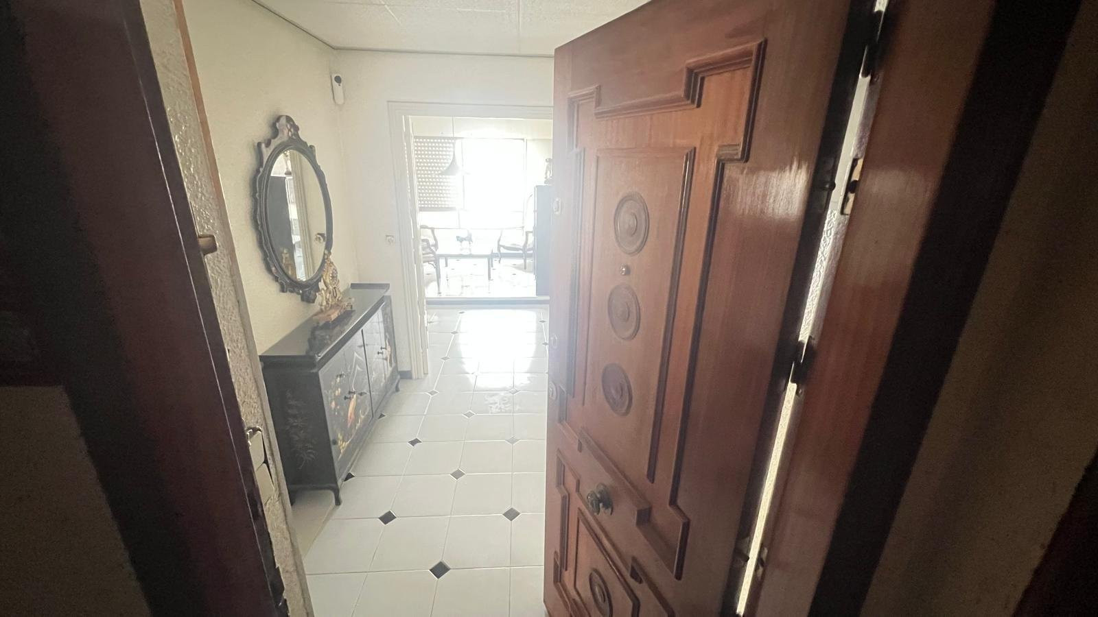 Apartment in Guardamar del Segura - view 1