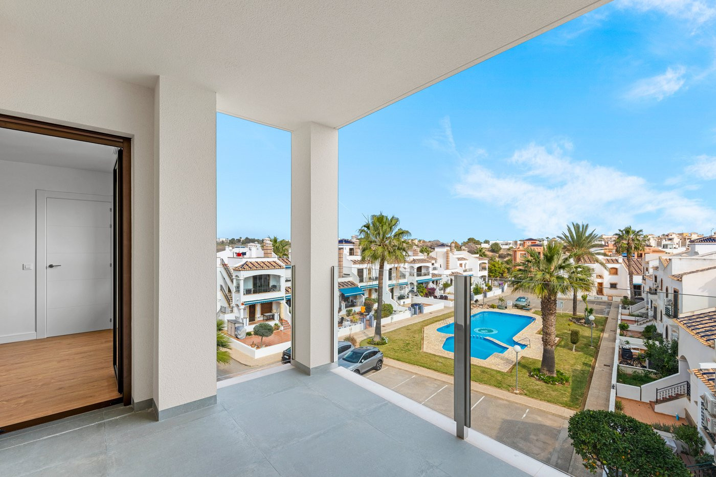 Apartment in Urbanizacion los Balcones - view 1