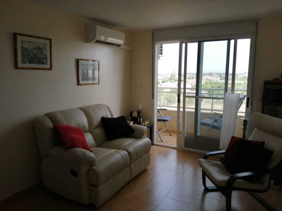 Apartment in Alicante - view 1