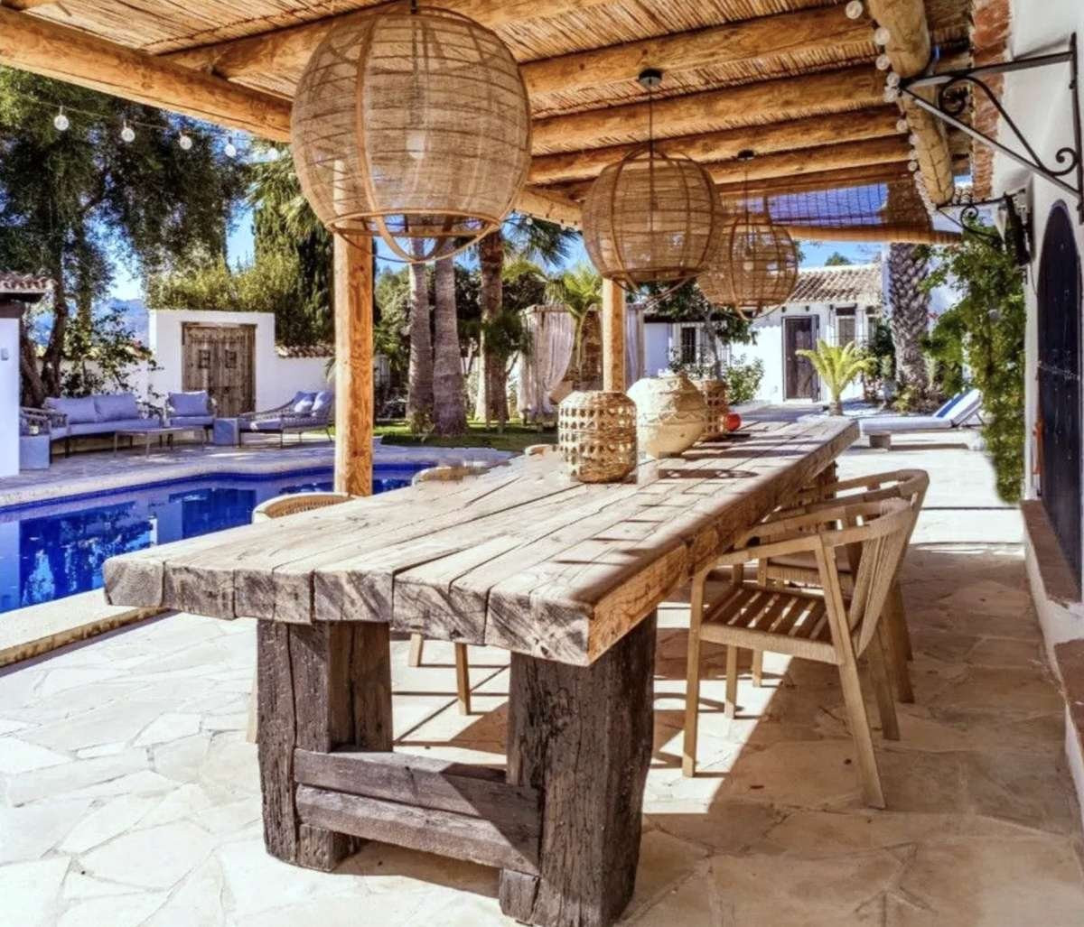 Villa in Alicante - view 1