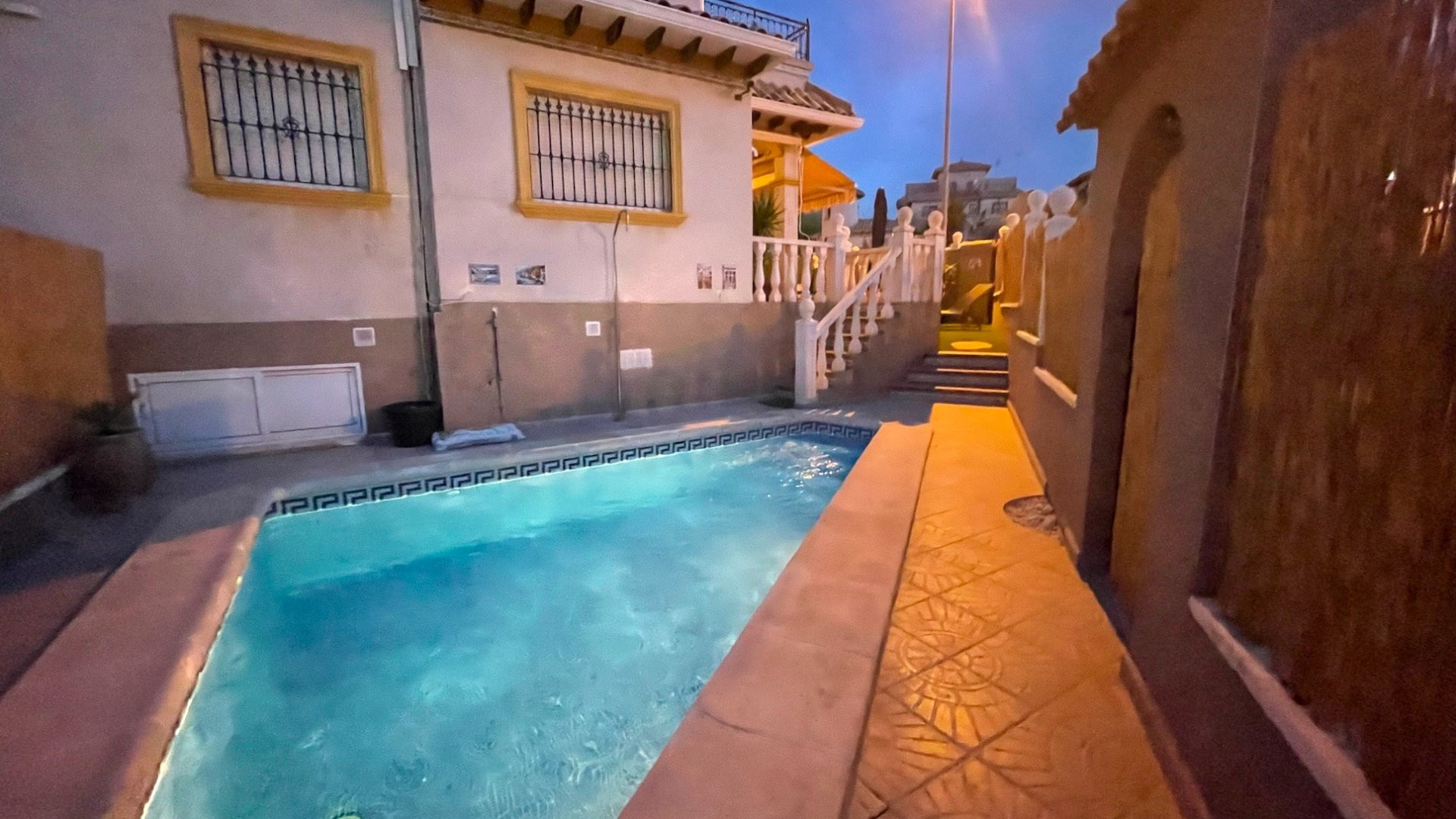 House in Urbanizacion los Balcones - view 1