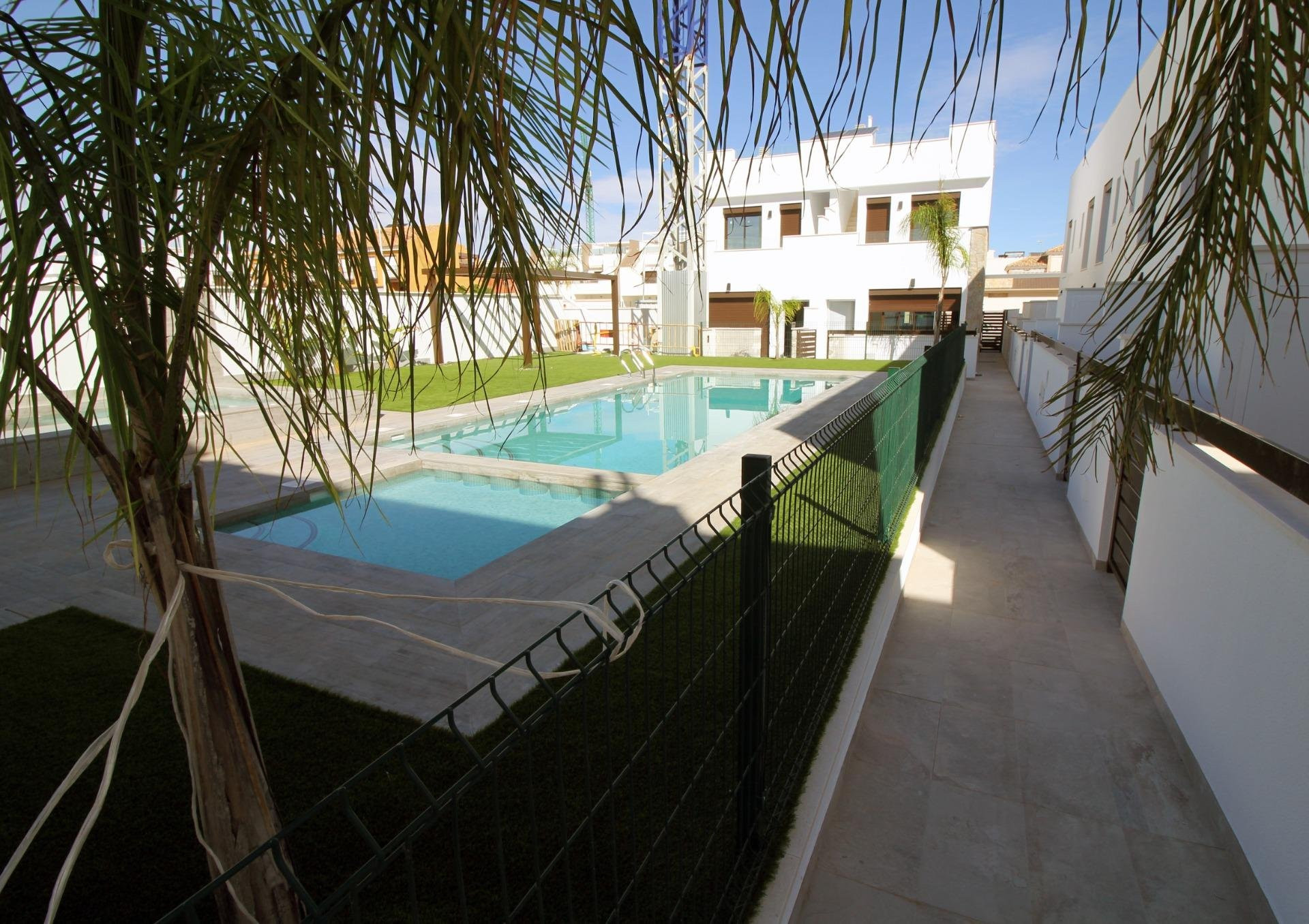House in Alicante - view 1