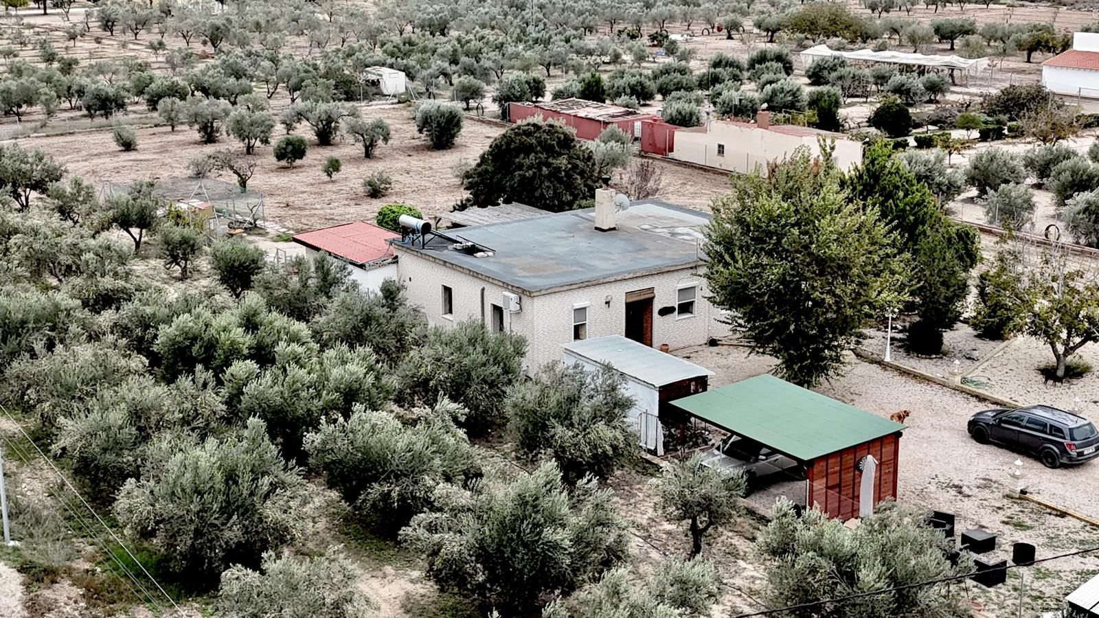 Villa in Salinas - view 1