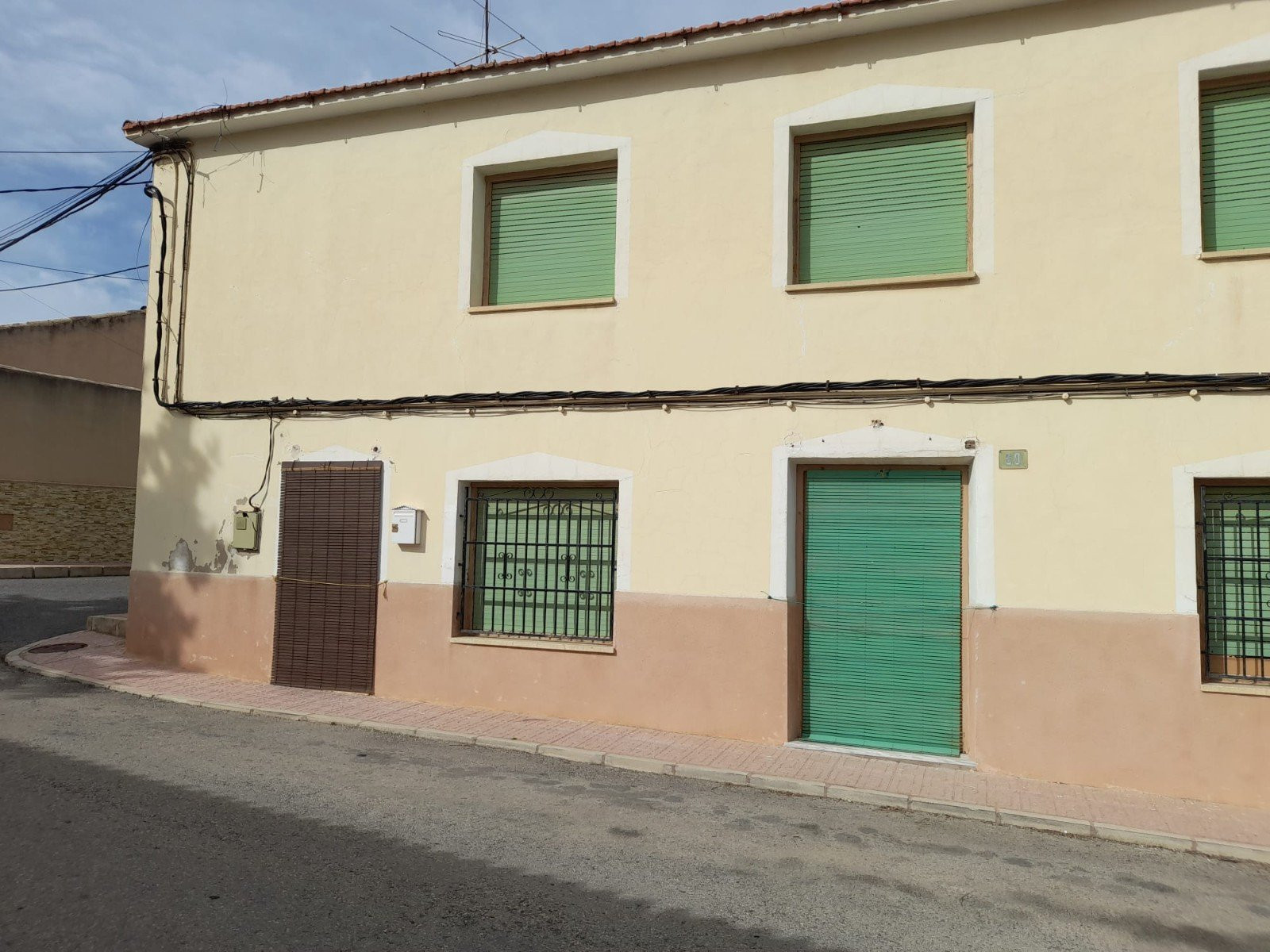 House in Alicante - view 1