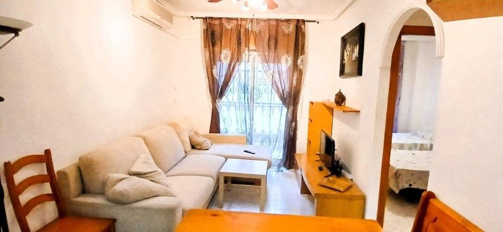 Apartment in Torrevieja - view 1