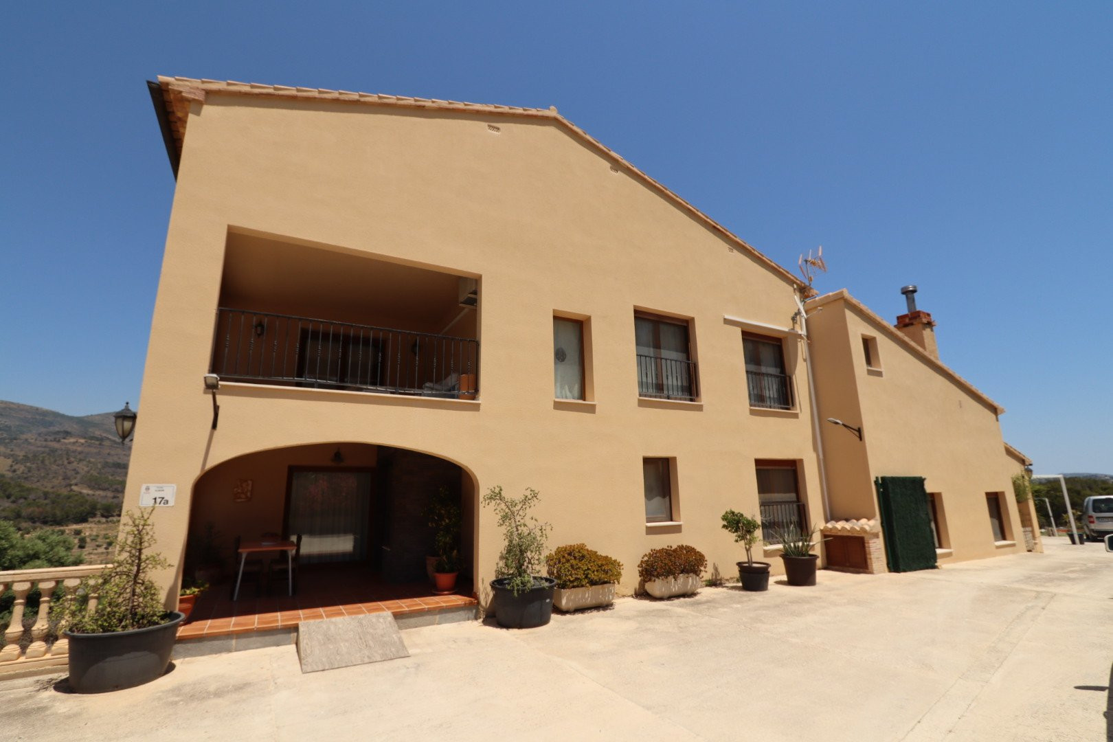 Farm, Ranch or Equestrian in Benissanet - view 1