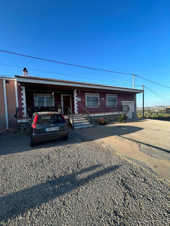 Villa in Torremendo - view 1