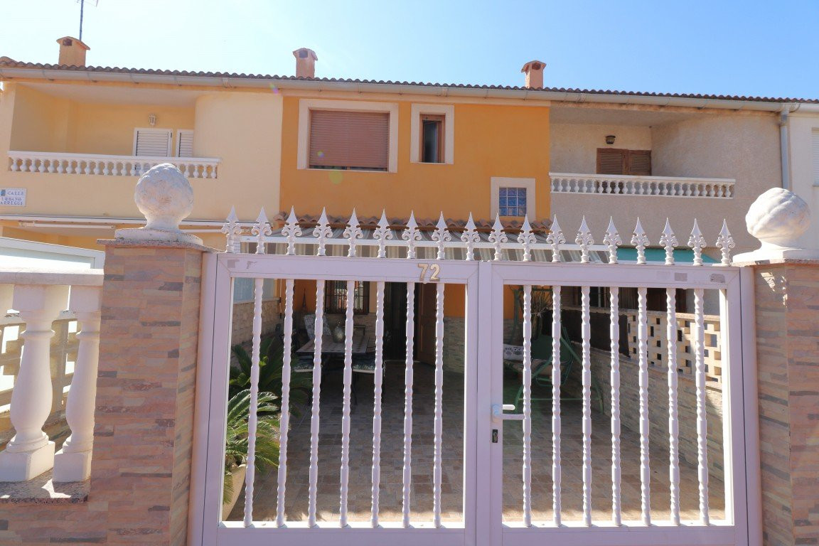 Apartment in Alicante - view 1
