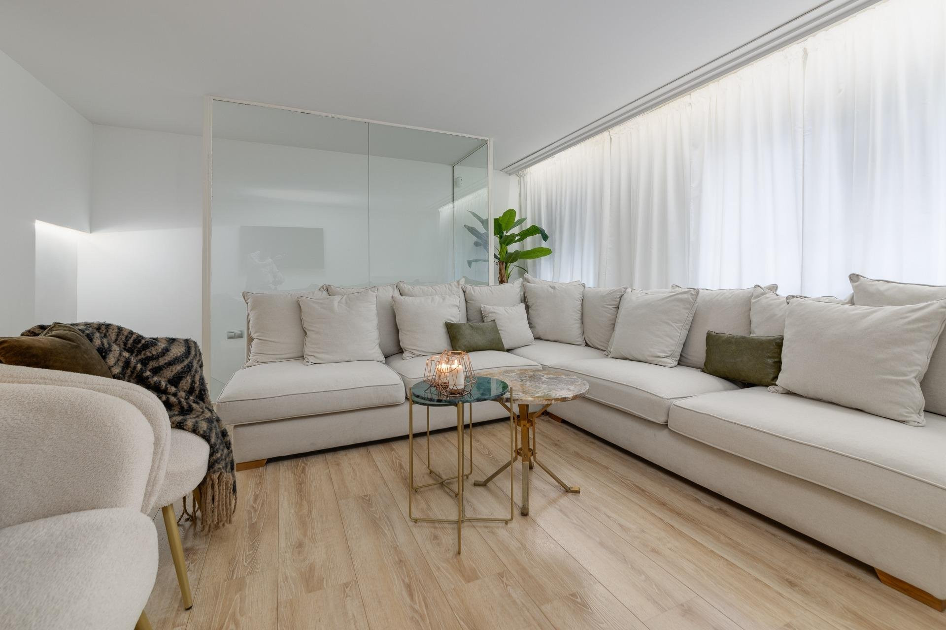 Apartment in Torrevieja - view 1
