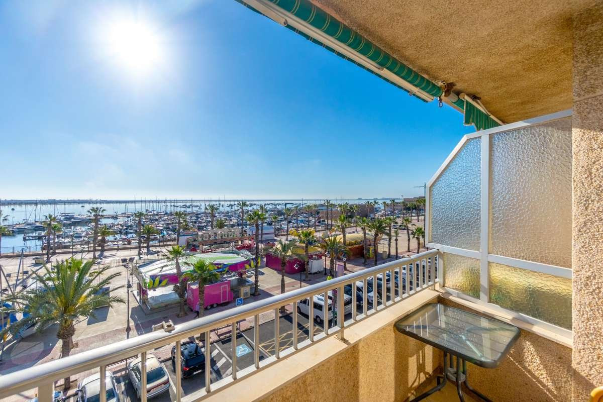 Apartment in San Pedro del Pinatar - view 1