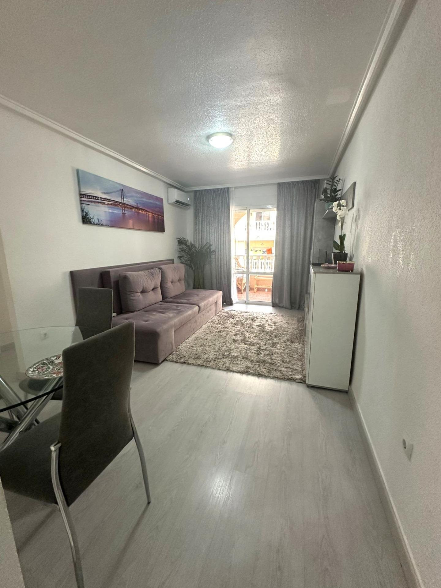 Apartment in Torrevieja - view 1