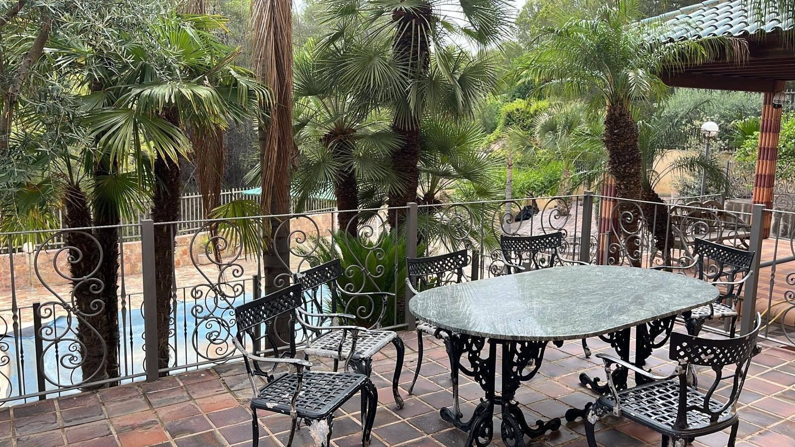 Villa in Murcia - view 1