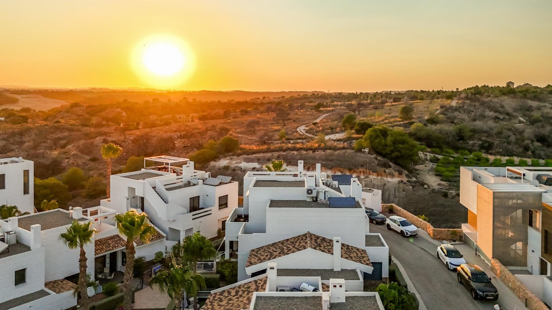 Apartment in Urbanizacion los Balcones - view 1