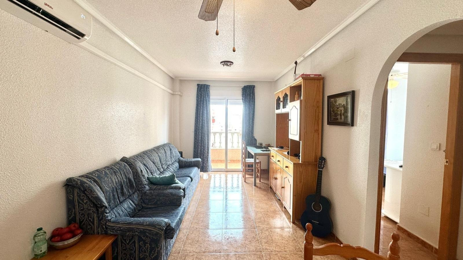 Apartment in Torrevieja - view 1