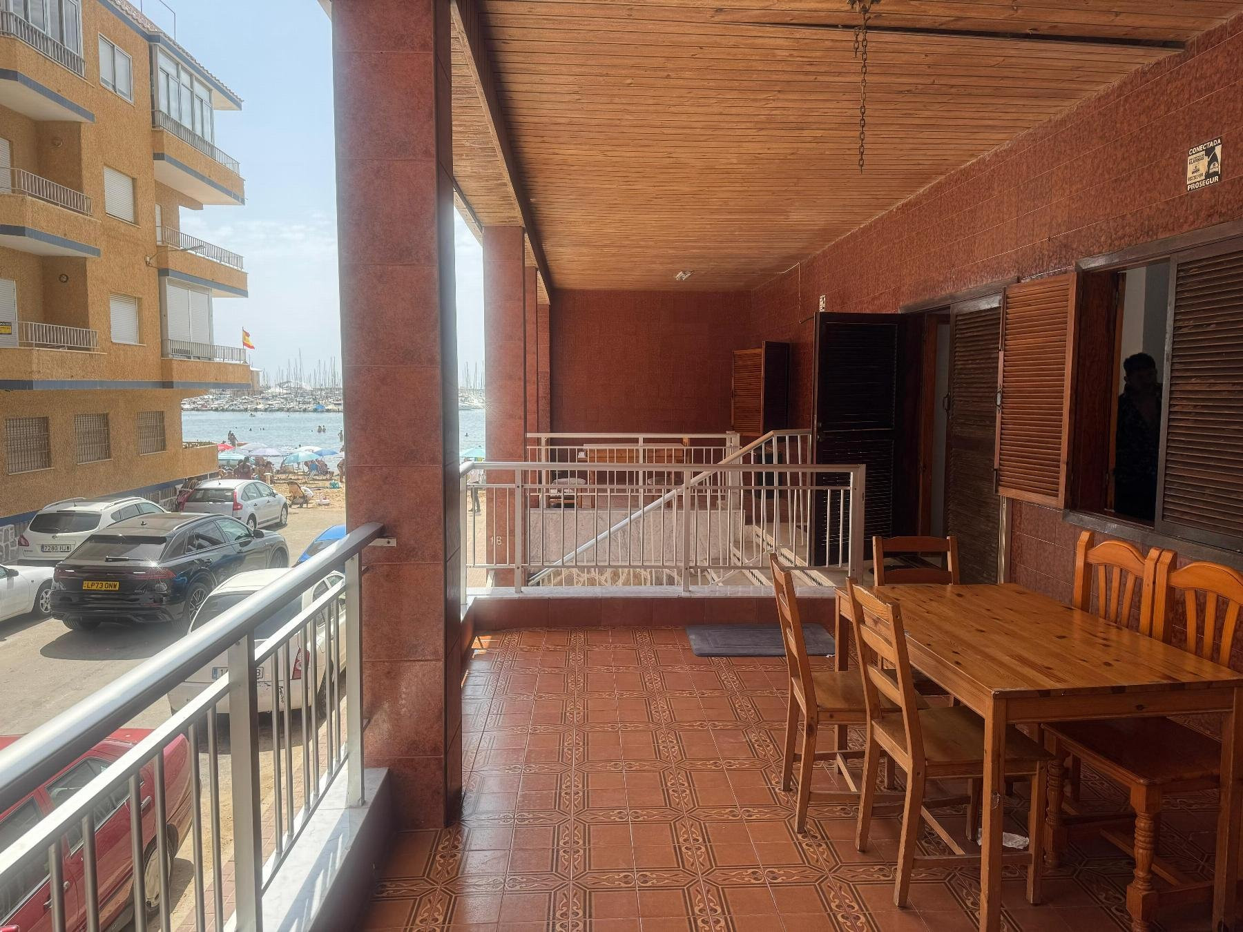 Apartment in Alicante - view 1