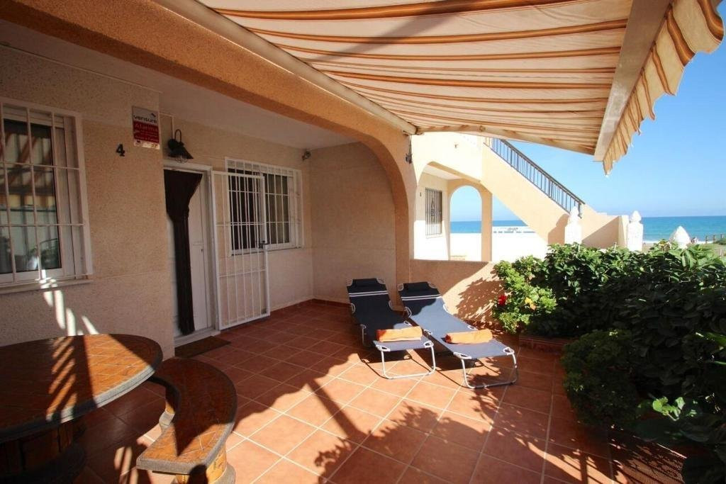 House in Torrelamata - view 1