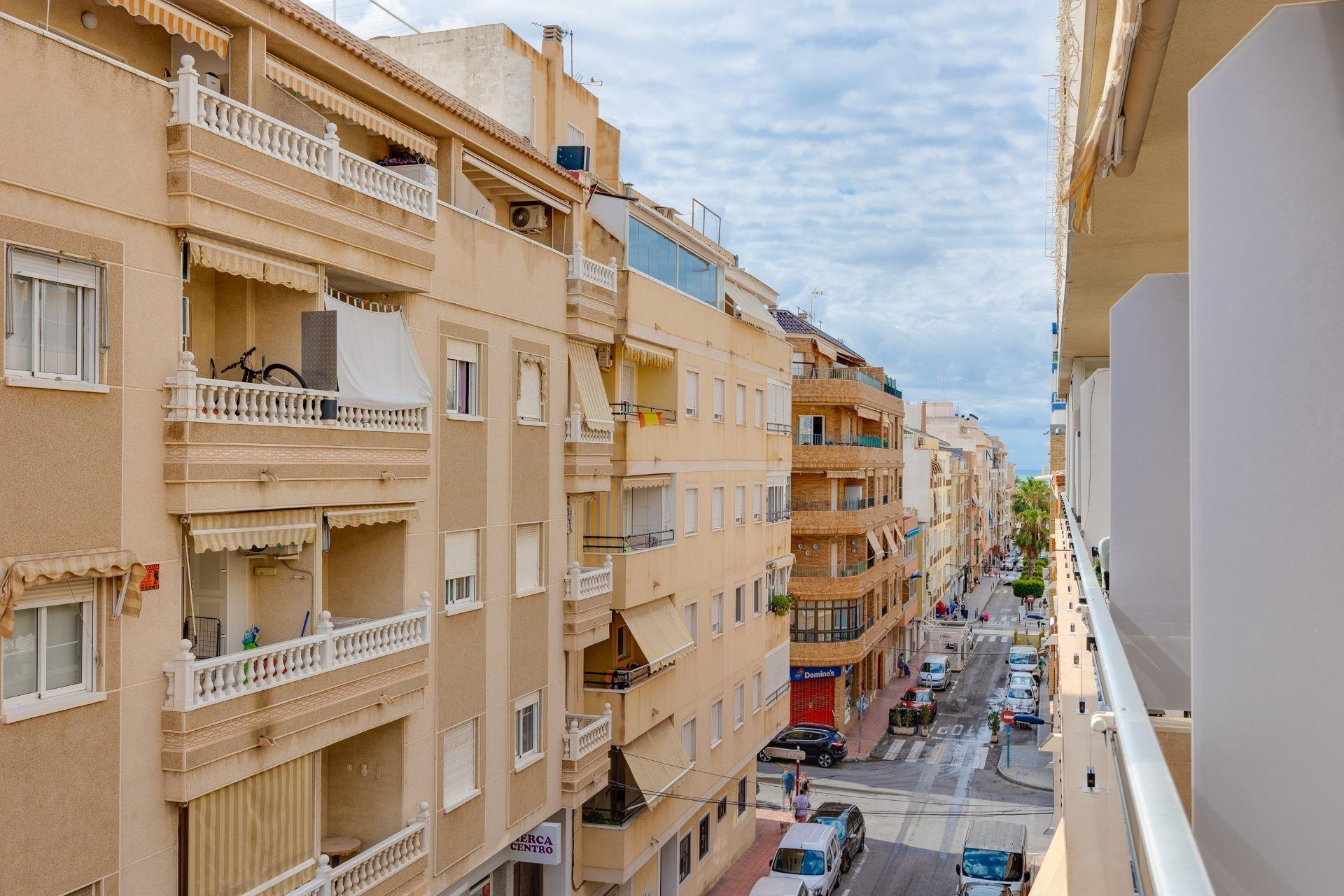 Apartment in Alicante - view 1
