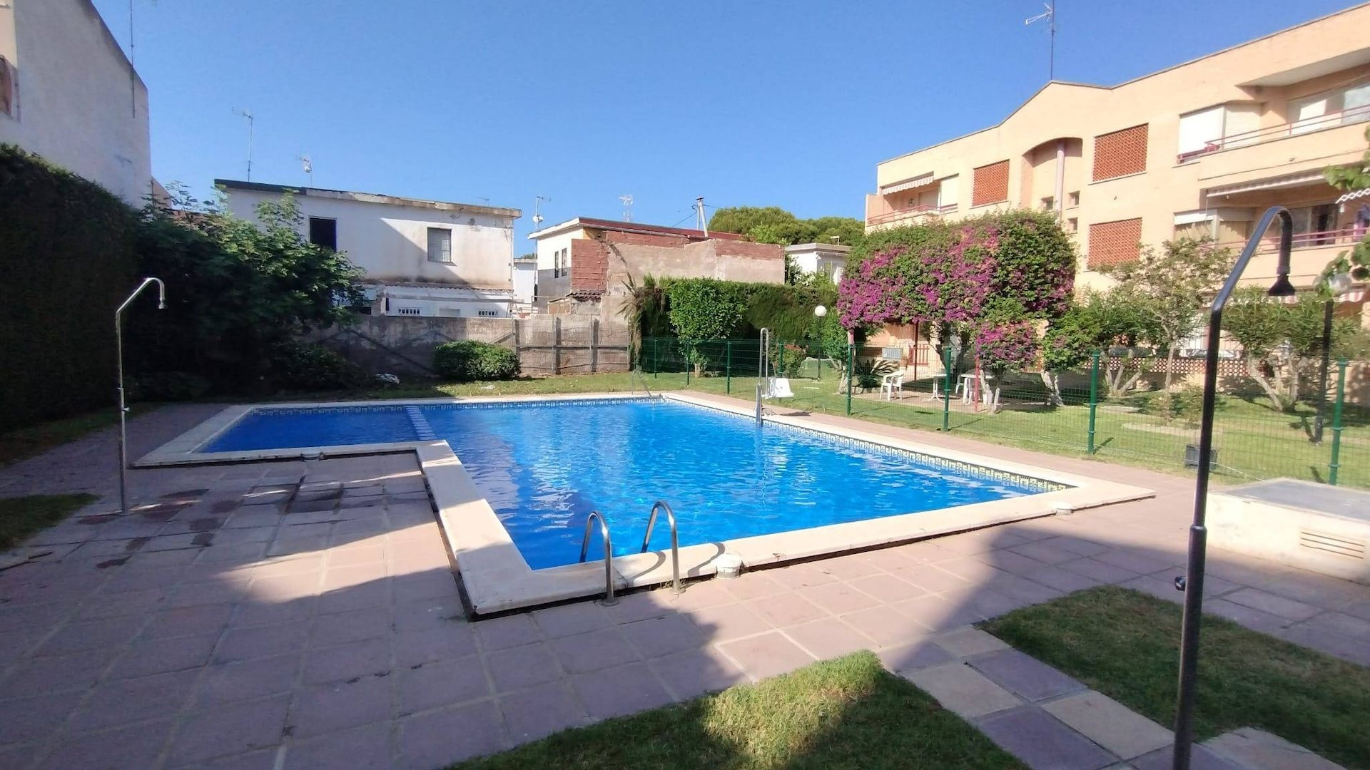 Apartment in Santa Cruz - view 1