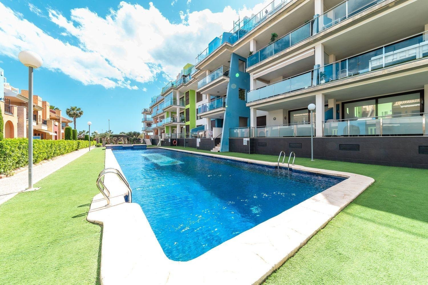 Apartment in Urbanizacion los Balcones - view 1