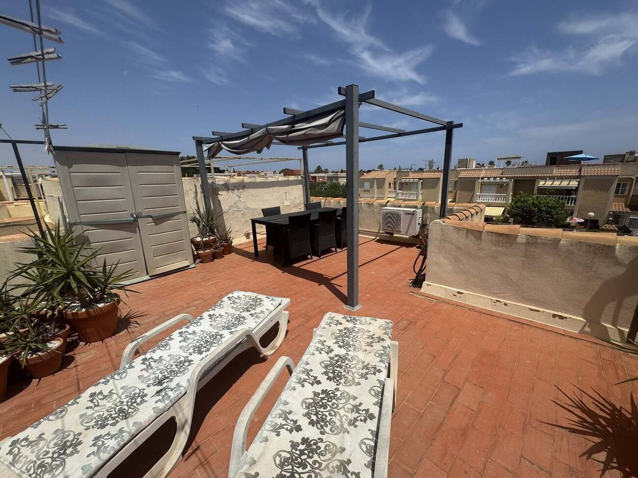 House in Alicante - view 1