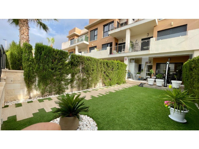 Apartment in Urbanizacion los Balcones - view 1
