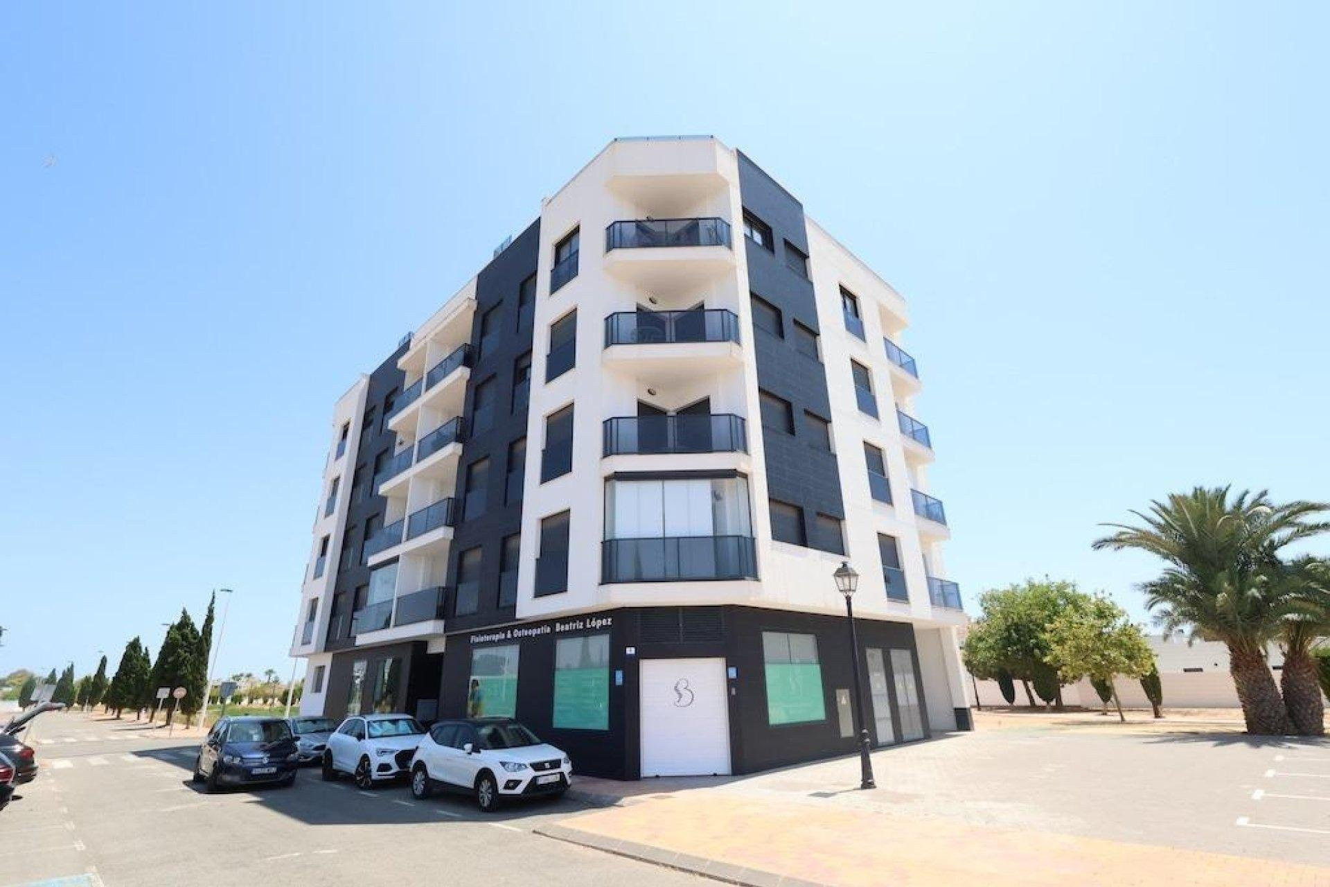 Apartment in Santa Cruz - view 1