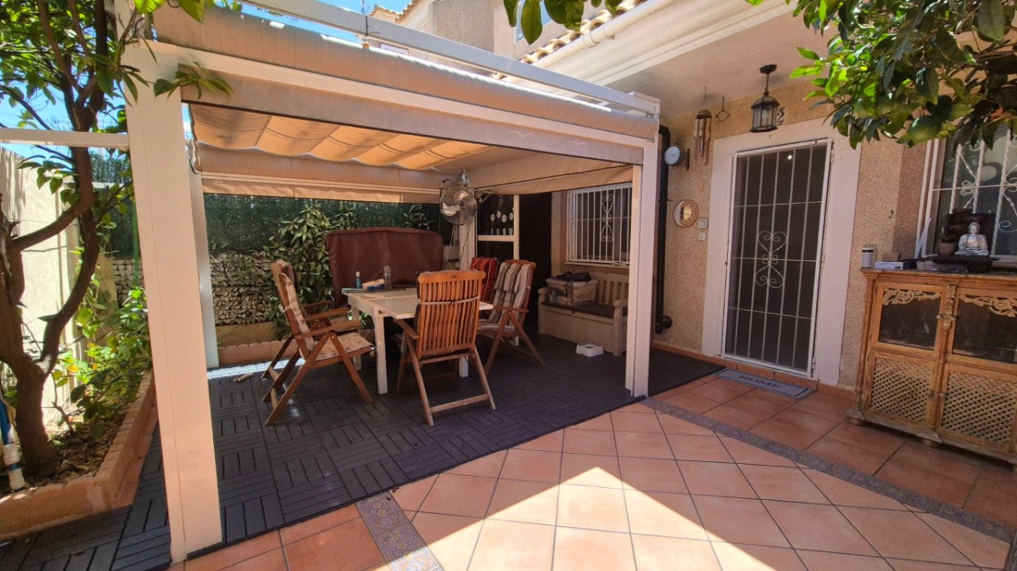 House in Alicante - view 1