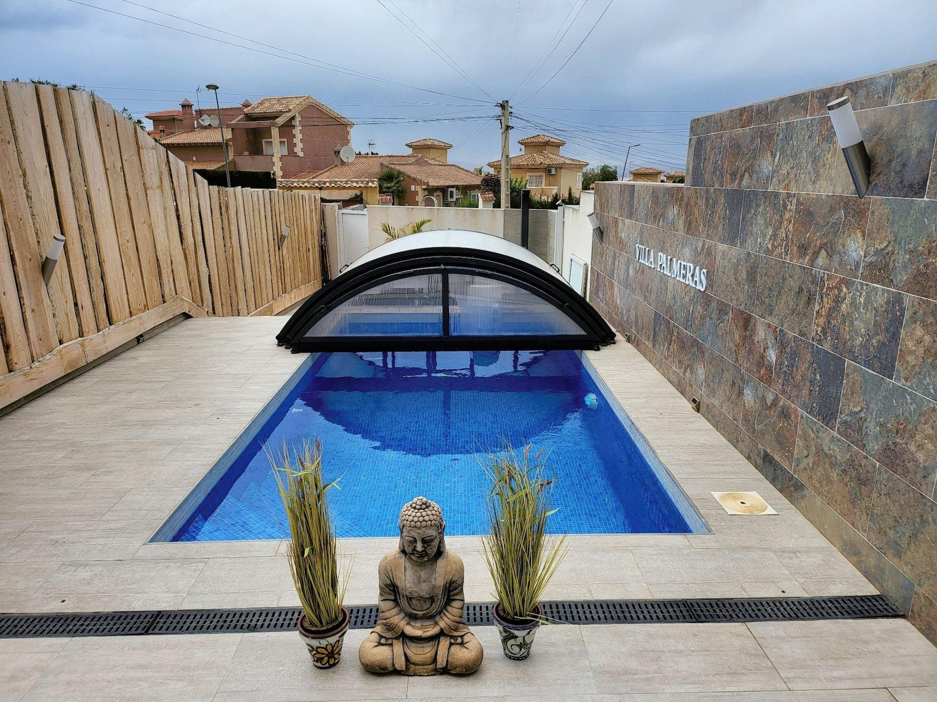 House in Alicante - view 1
