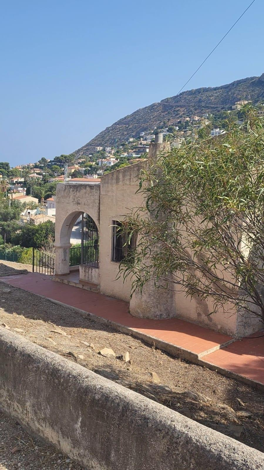 Villa in Calp - view 1