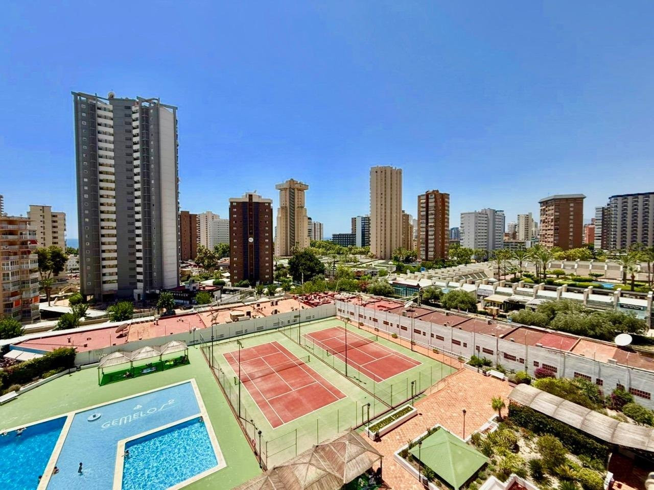 Apartment in Benidorm - view 1