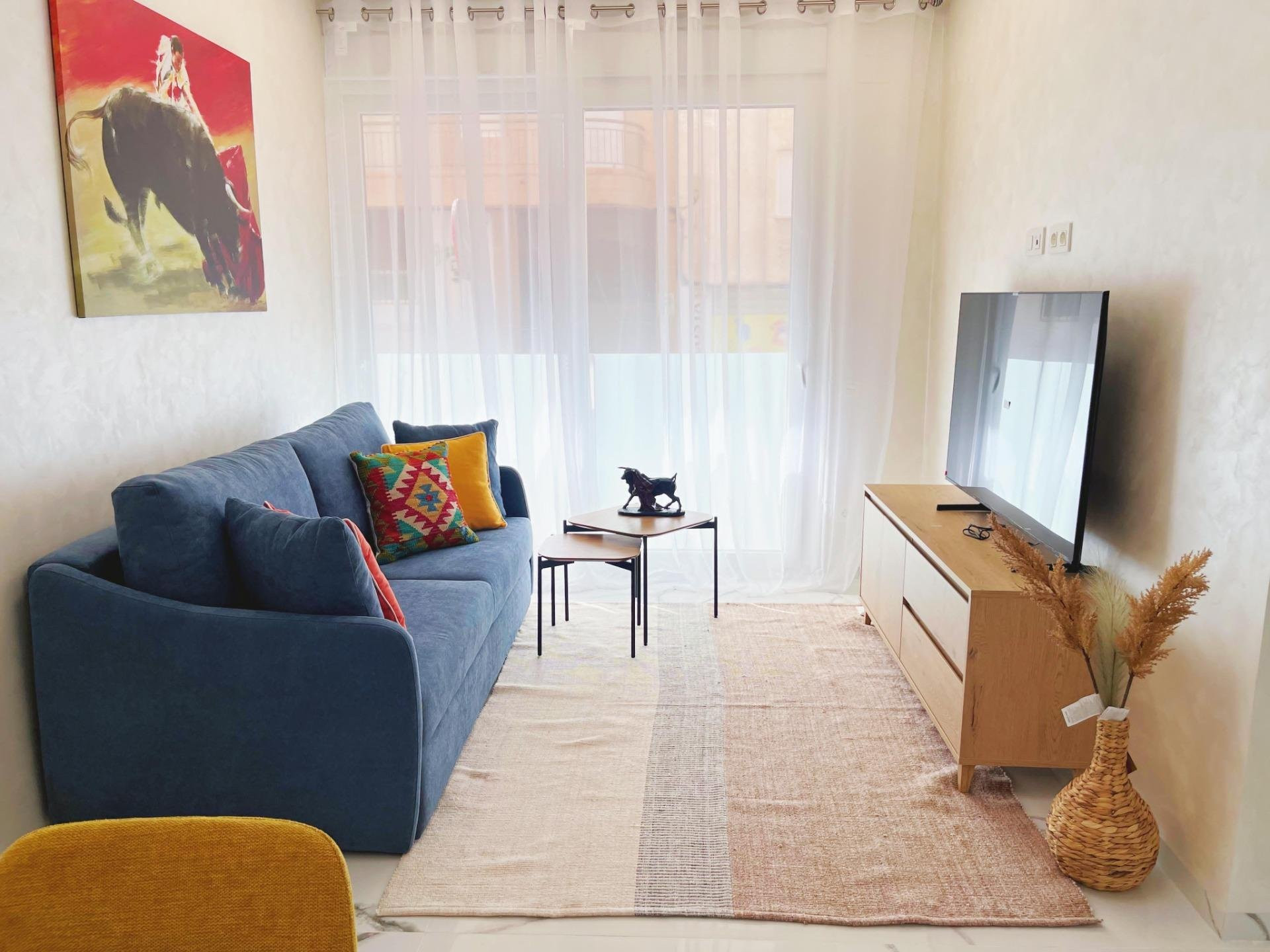 Apartment in Alicante - view 1