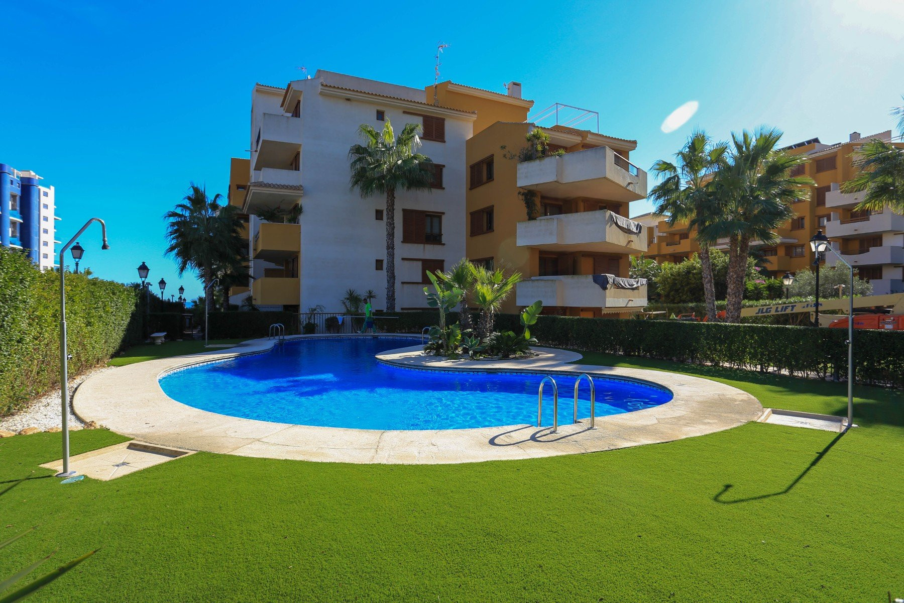 Apartment in Alicante - view 1
