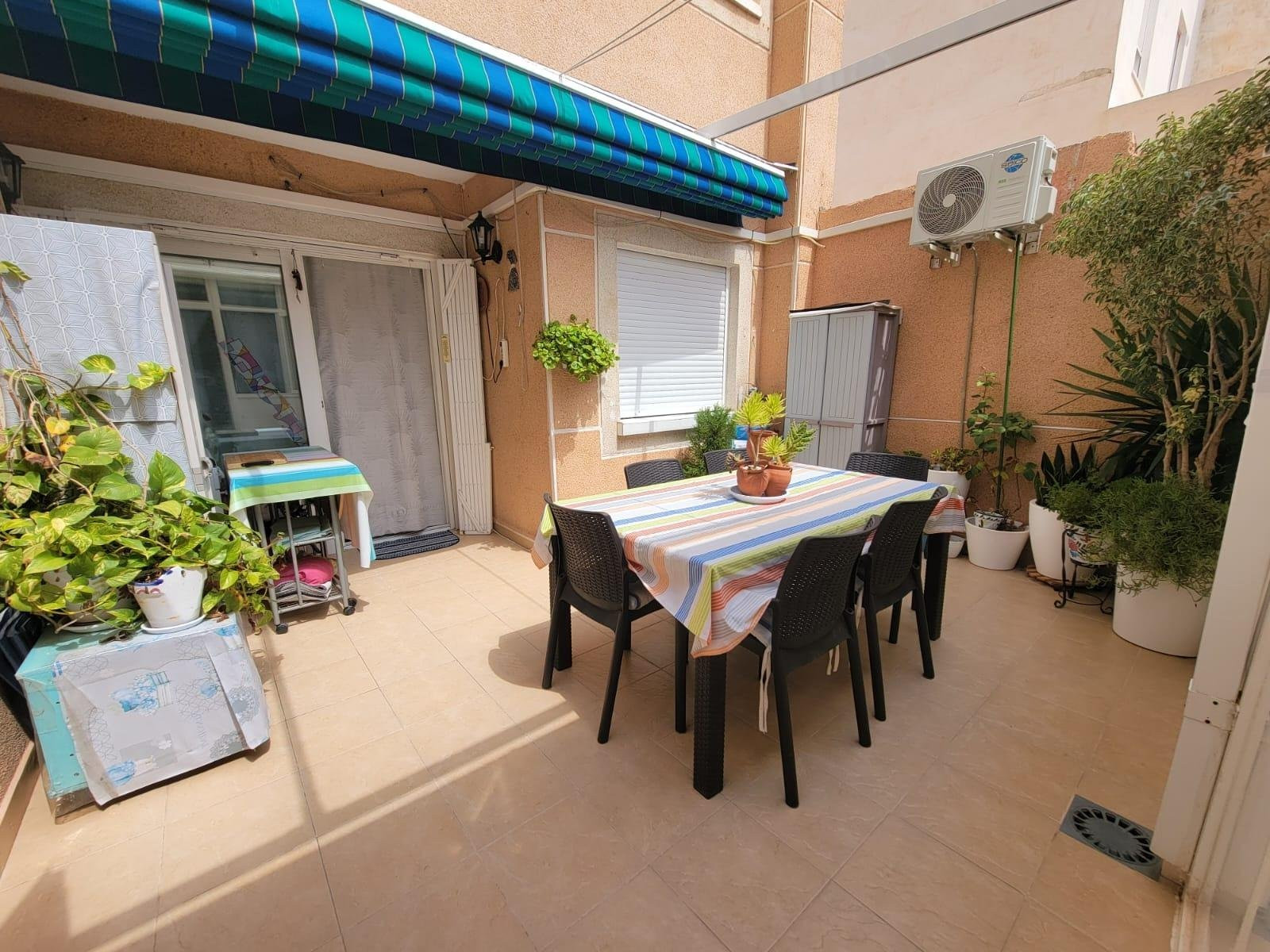 Apartment in Torrevieja - view 1