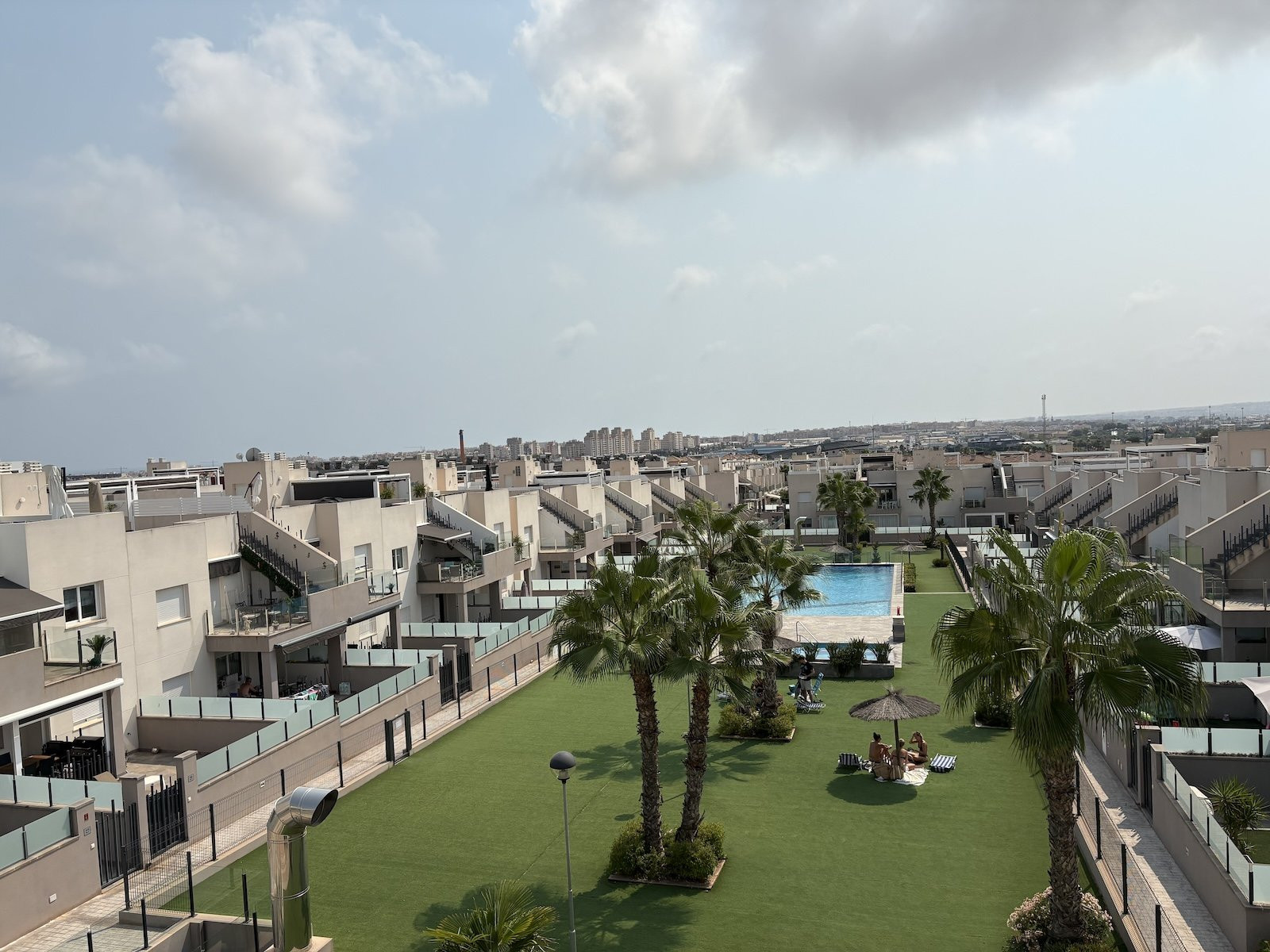 Apartment in Alicante - view 1
