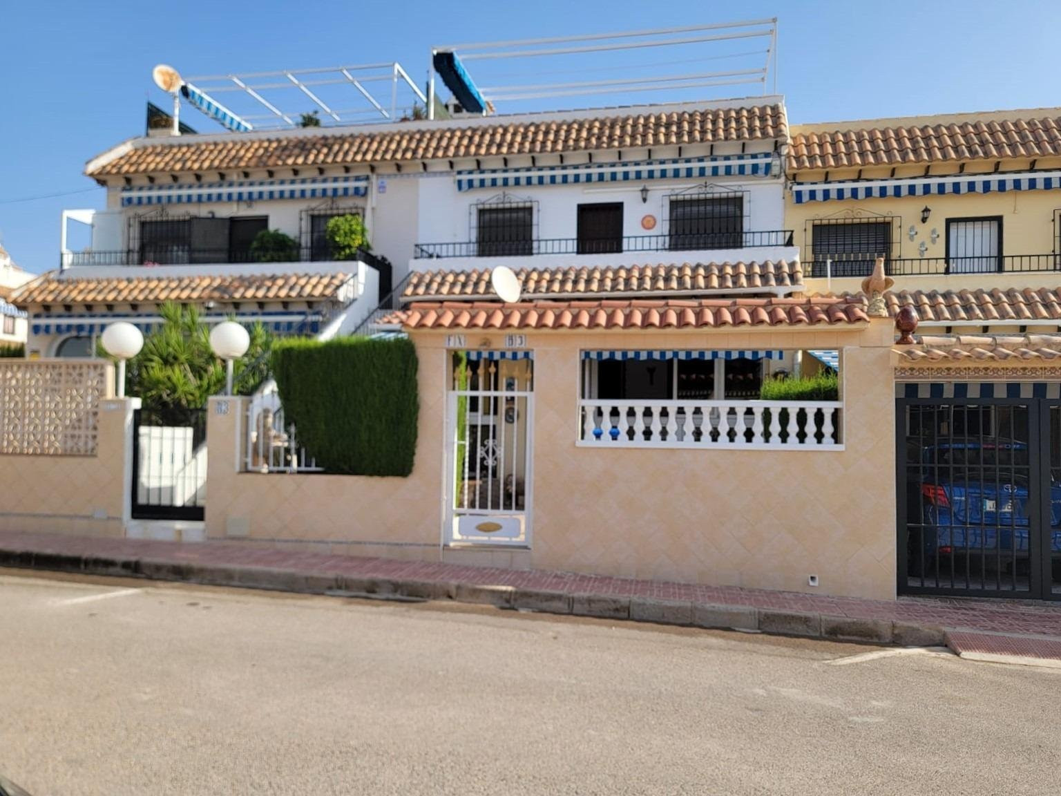 House in Torrevieja - view 1