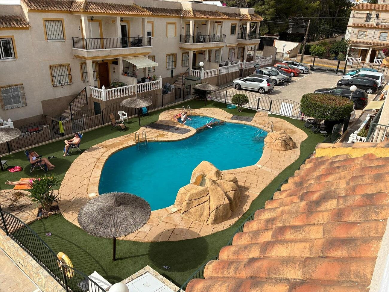 House in Alicante - view 1