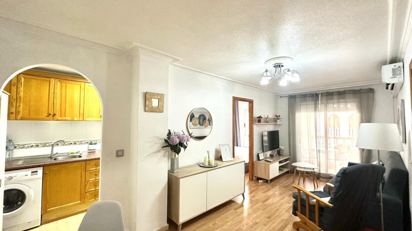 Apartment in Torrevieja - view 1