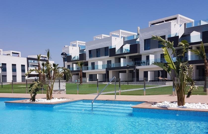Apartment in Alicante - view 1