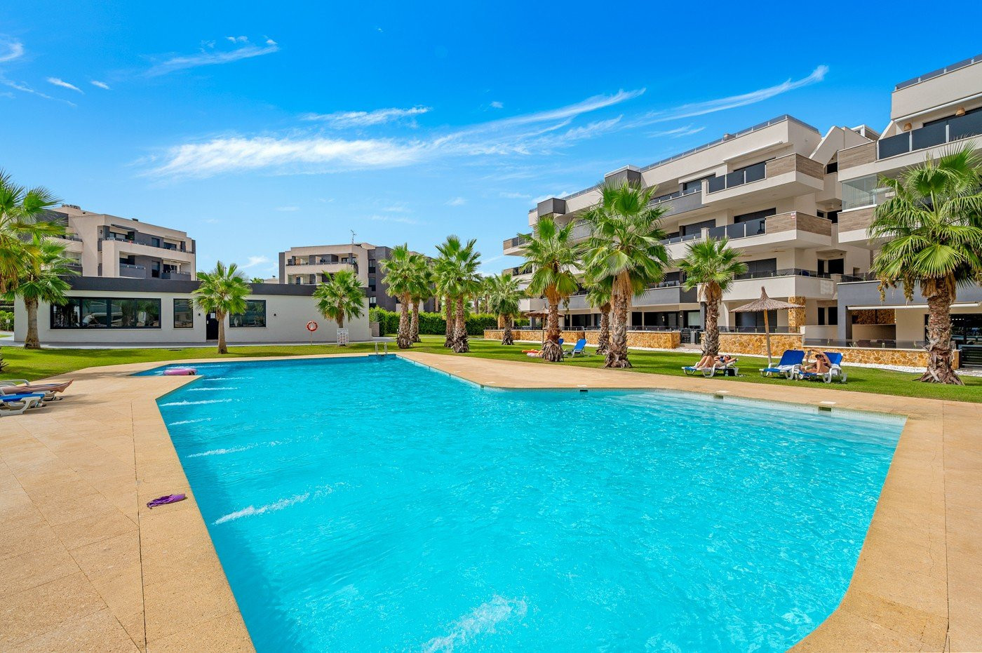 Apartment in Urbanizacion los Balcones - view 1