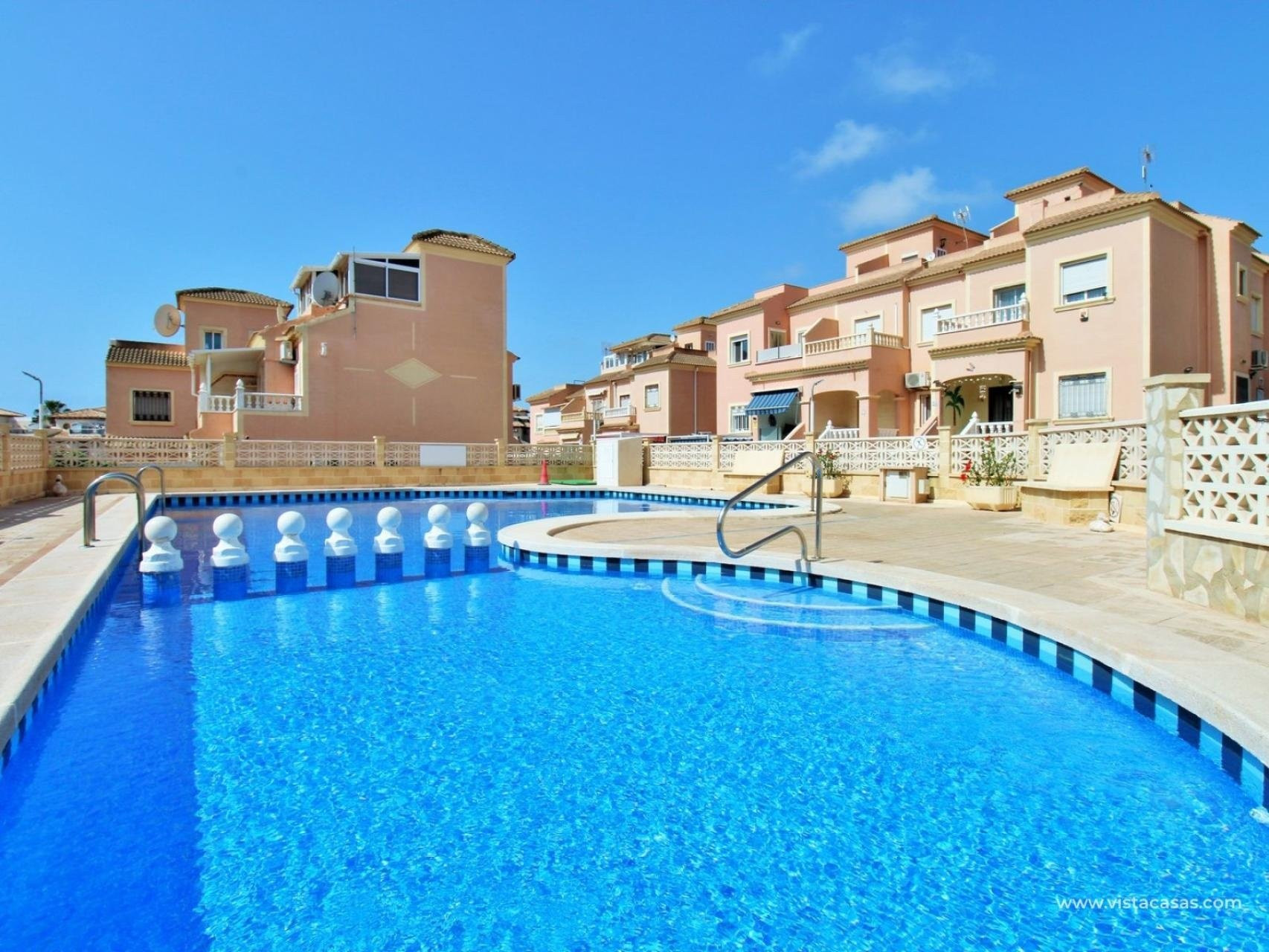 House in Urbanizacion los Balcones - view 1