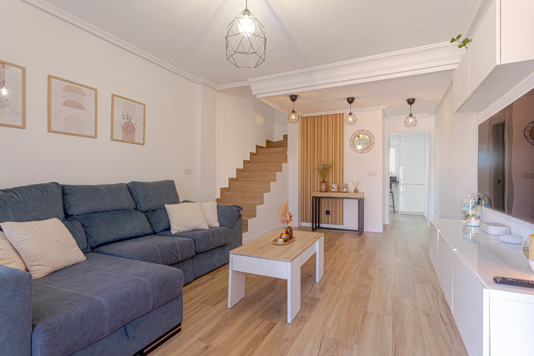 Villa in Alicante - view 1