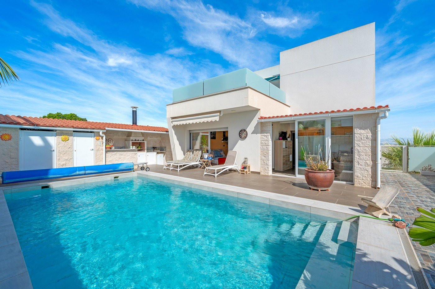 Villa in Benijofar - view 1