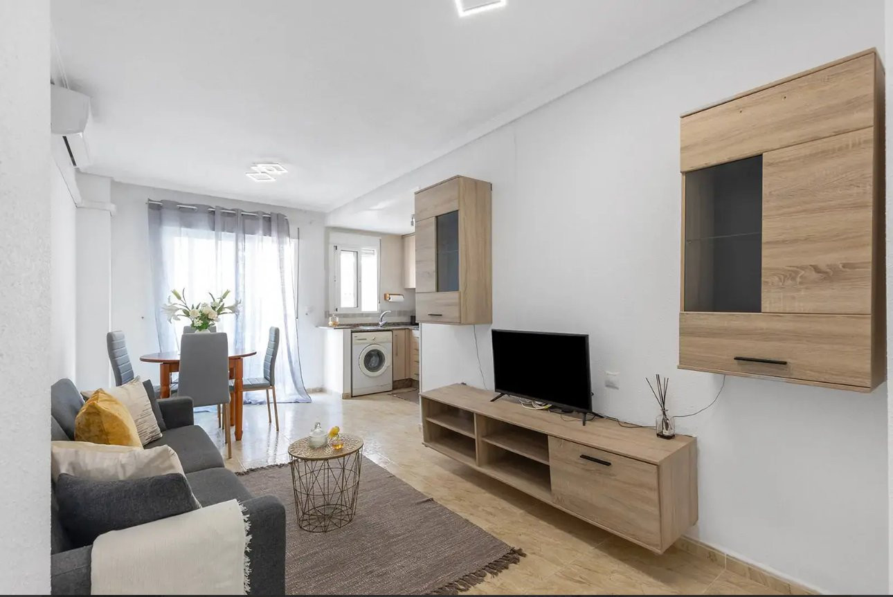 Apartment in Torrevieja - view 1